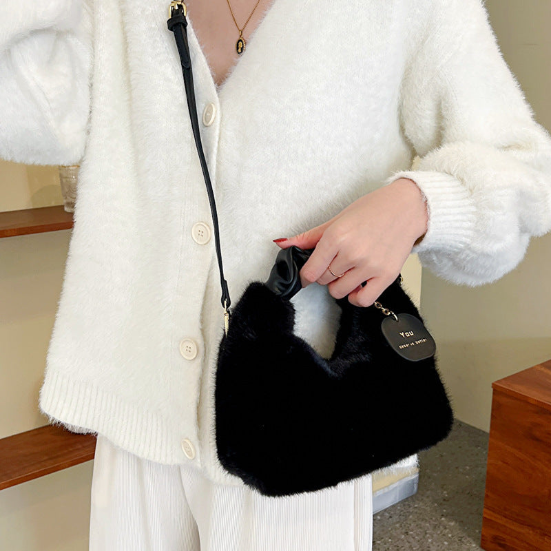 Sac à bandoulière tendance pour femme, couleur unie, avec poignée en peluche, collection automne et hiver 