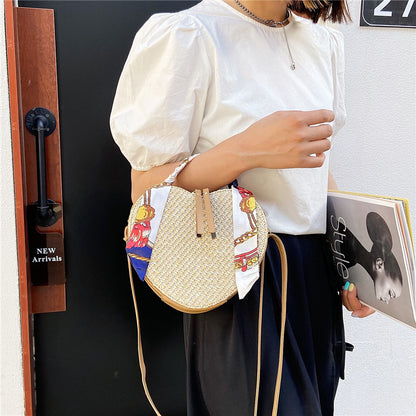 Fashion Heart-Shaped Woven Straw Shoulder Bag