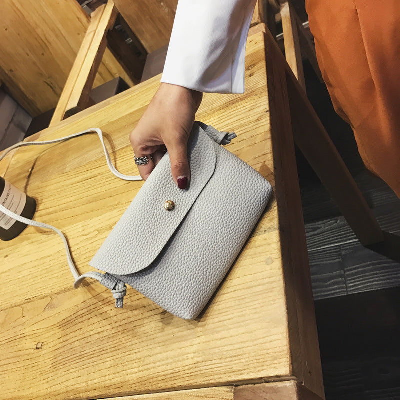 Mini sac à bandoulière à rabat carré pour femme, simple et tendance, couleur unie 