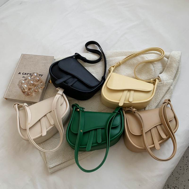 Women Casual Flap Zipper Design Solid Color PU Underarm Bag