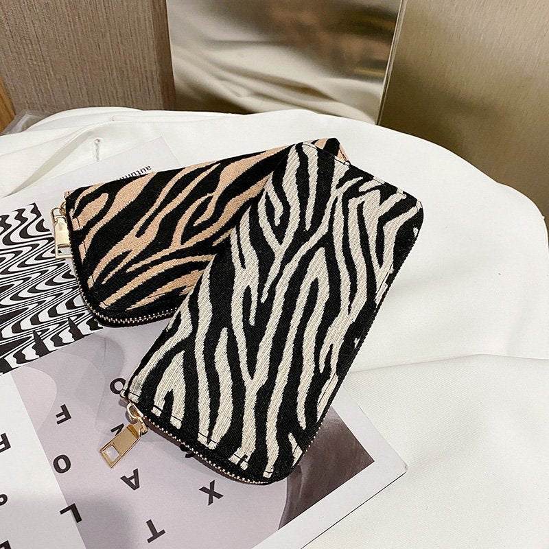 Women'S Fashion Stripe Mid Length Zip Coin Purse