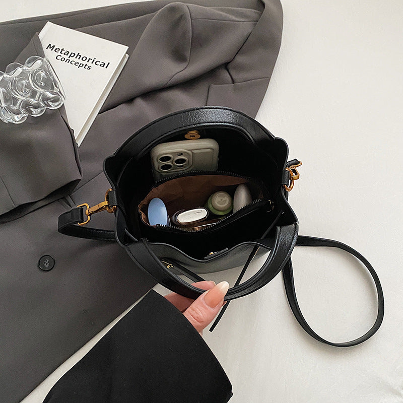 Women Fashionable Simple Solid Color Cross Lock PU Handle Shoulder Bag