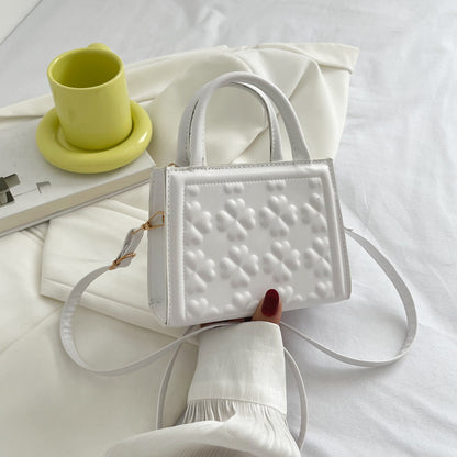 Sac à bandoulière simple et uni avec indentation 