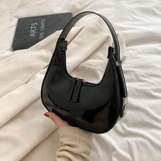 Sac à bandoulière en cuir verni uni avec fermeture éclair pour femme