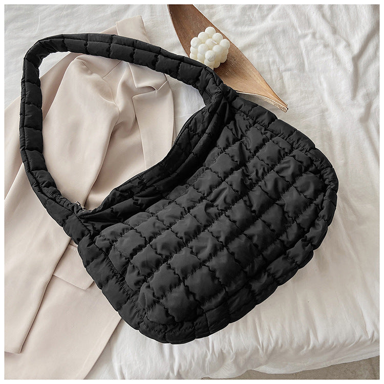 Sac à bandoulière simple et uni de grande capacité 