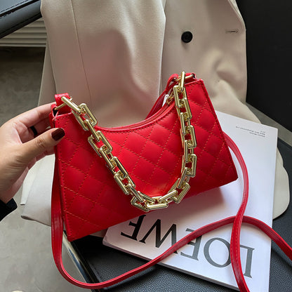 Women Fashion Chain One Shoulder Handbag Baguette