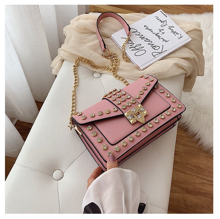 Sac messager tendance avec chaîne en diamant pour femme 