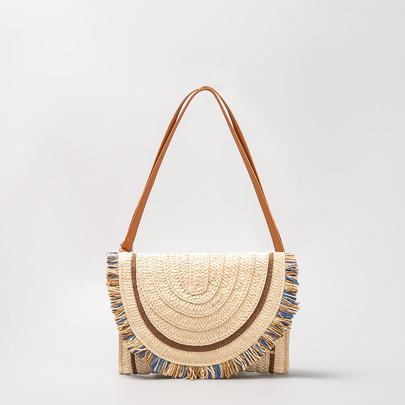 Sac à pompons ethnique tissé tendance pour femme 