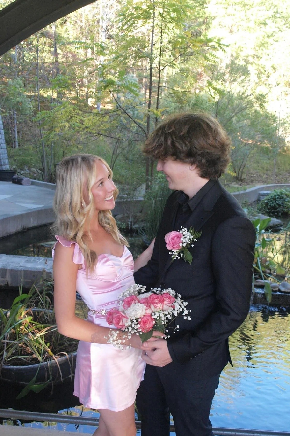 Ruffle Pink Short Cocktail Dress Open Back Prom Gown