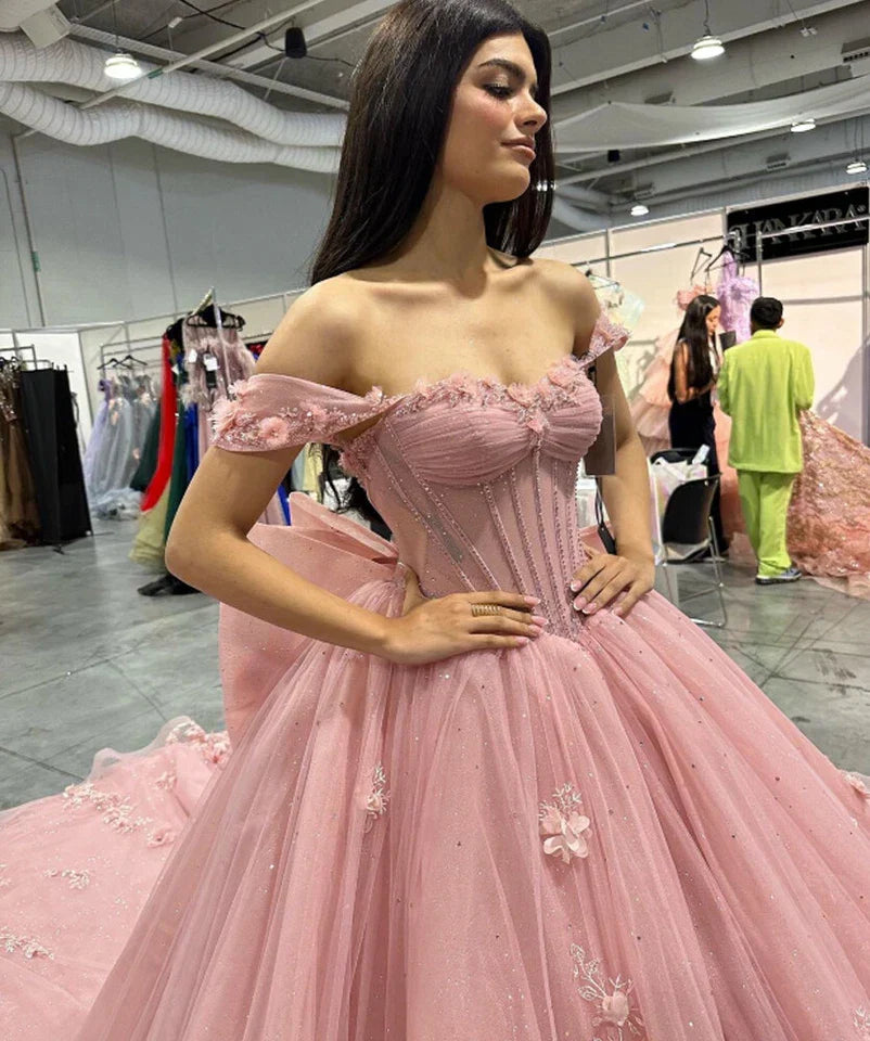 Gorgeous Pink Sweetheart Applique Off-the-shoulder Sweet 16 Quinceanera A-Line Prom Dress Birthday Dress Evening Dress Ball Gown TP4523