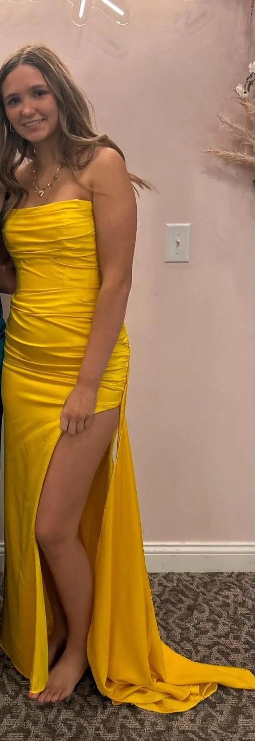 Mermaid Ruched Red Senior Prom Dress With Slit Strapless